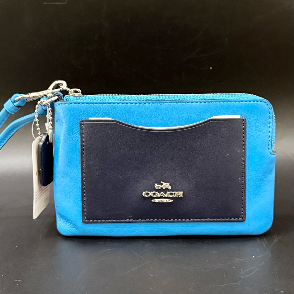 COACH Navy Blue Azure Colorblock Corner Zip Small Wristlet Wallet NWT & Box